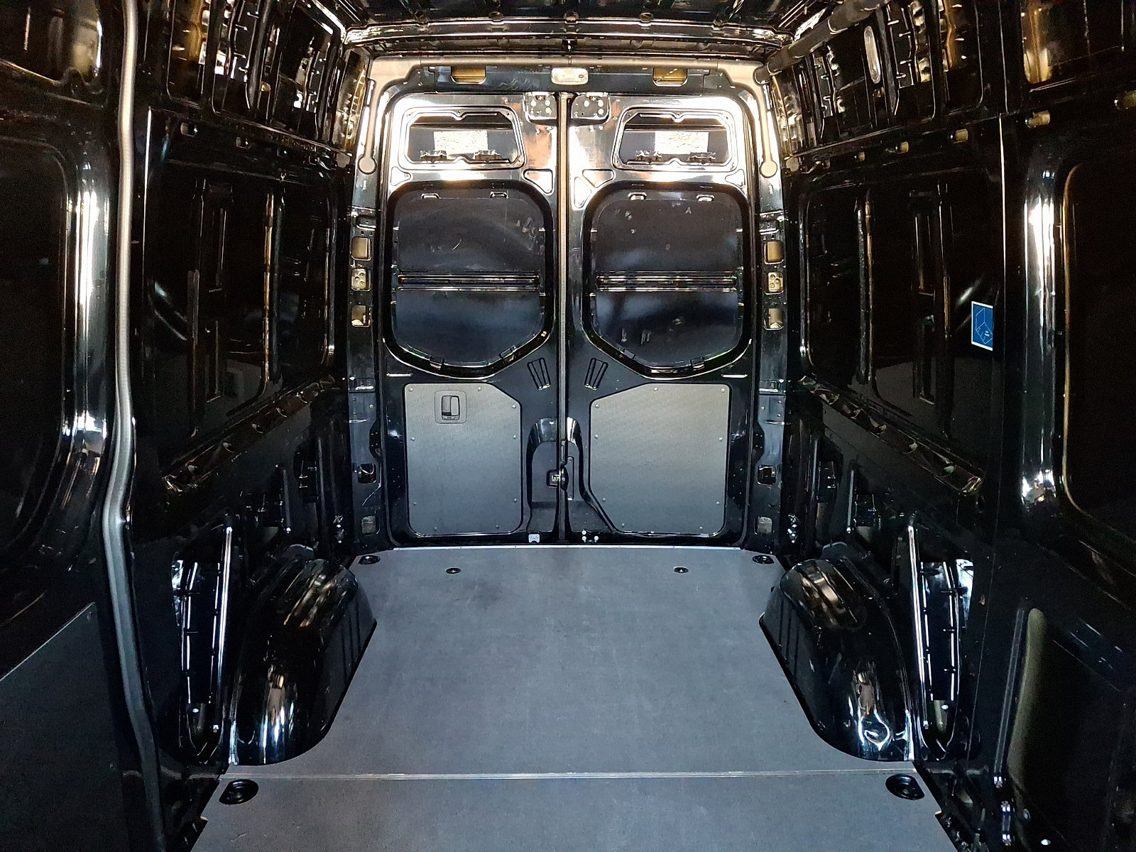 Used 2023 Mercedes-Benz Sprinter 2500 image 25