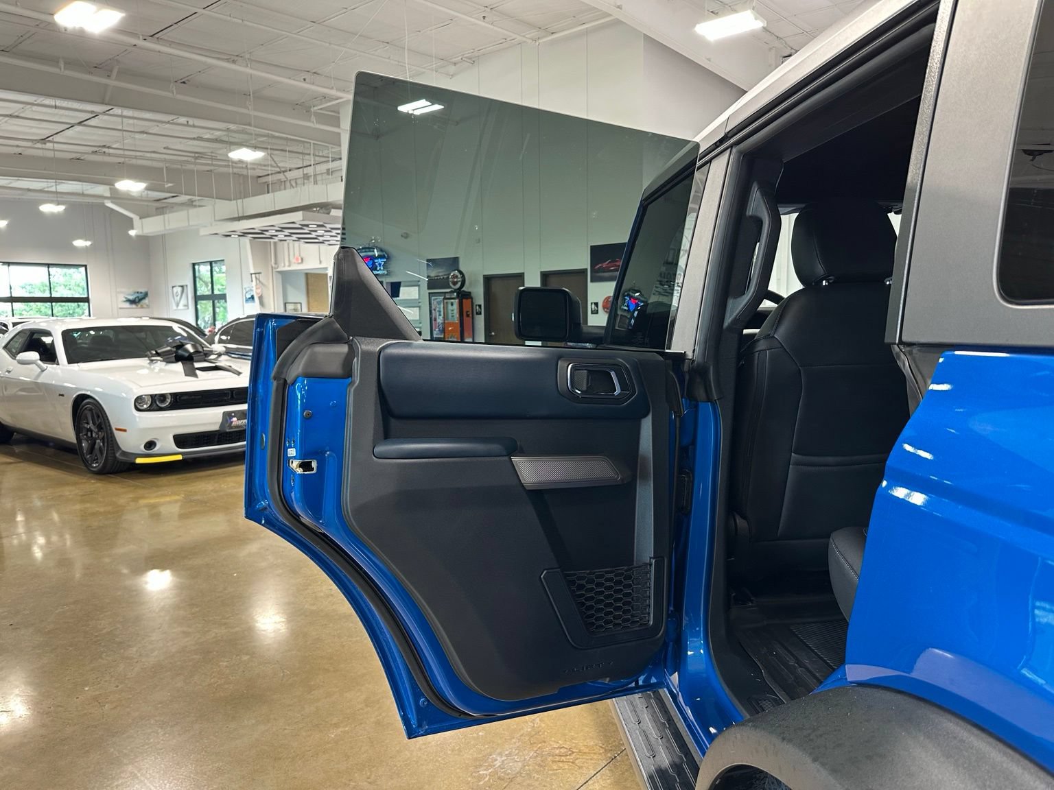 Used 2022 Ford Bronco Outer Banks w/ Sasquatch Package AWD/4WD image 35