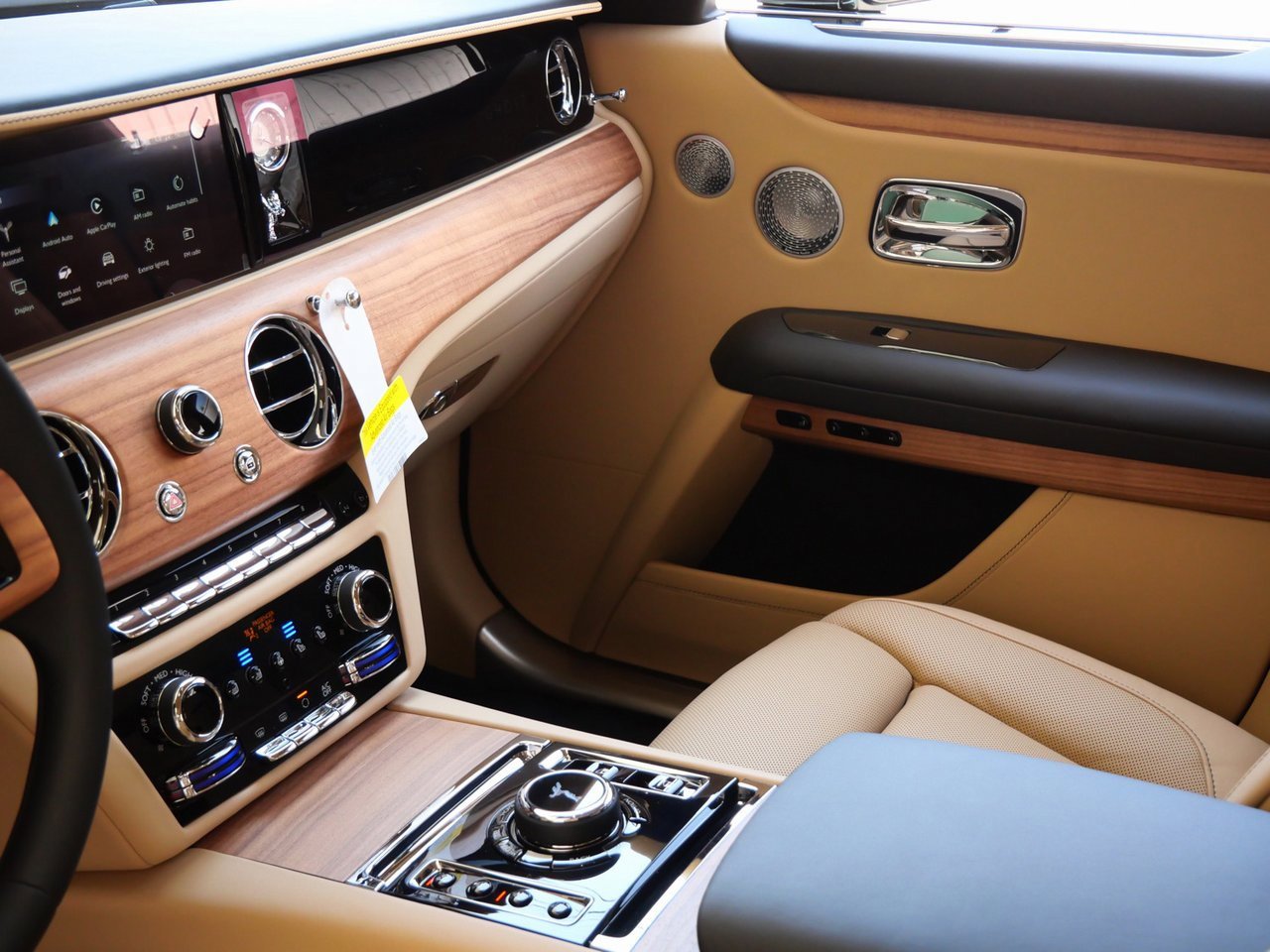 New 2025 Rolls-Royce Ghost image 24