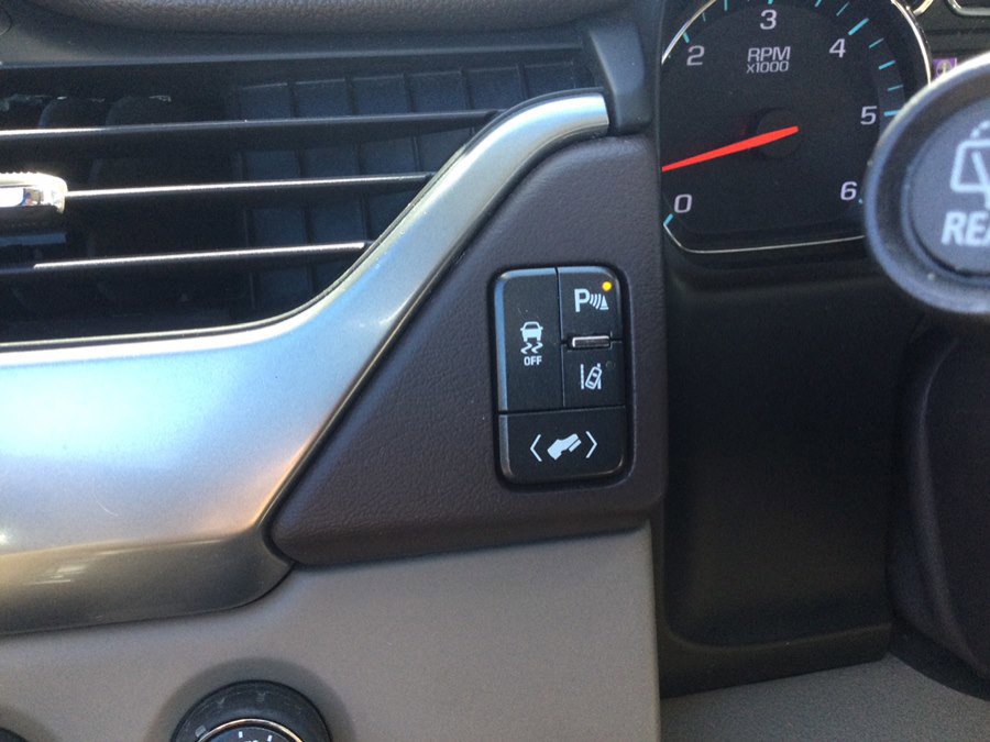 Used 2015 Chevrolet Tahoe LT image 43