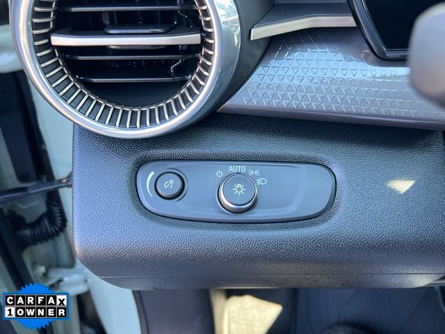 Used 2024 Chevrolet Trax ACTIV FWD image 19