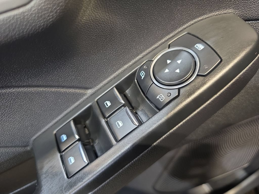 Used 2025 Ford Escape Platinum AWD/4WD image 15
