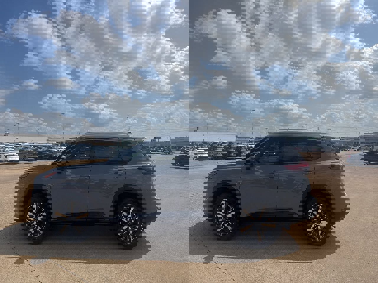 Certified 2025 Nissan Rogue SL w/ SL Premium Package image 13