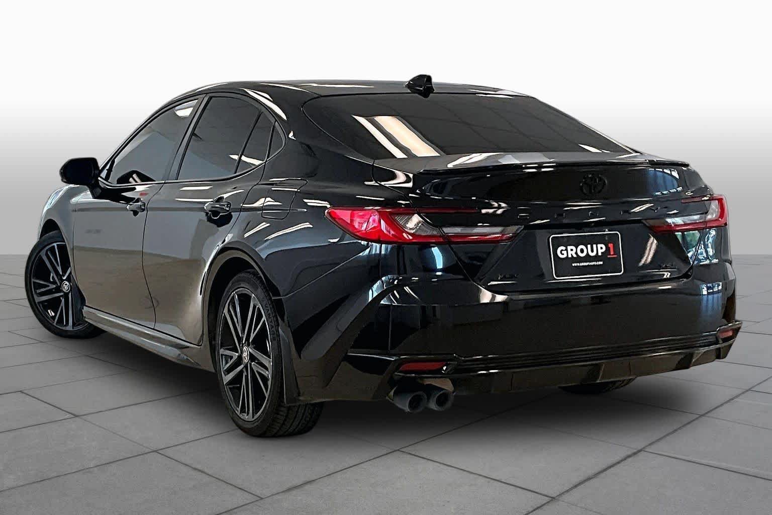 Used 2025 Toyota Camry XSE w/ Premium Package FWD image 11