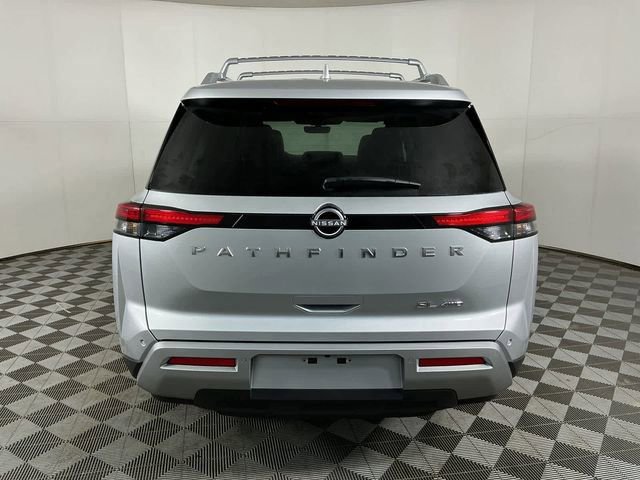 New 2025 Nissan Pathfinder SL image 6