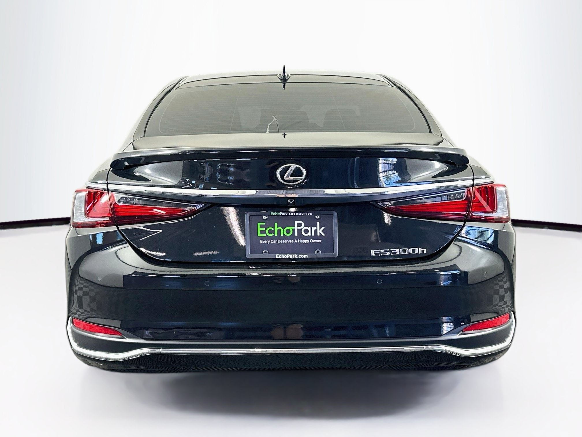 Used 2024 Lexus ES 300h w/ Premium Package FWD image 7