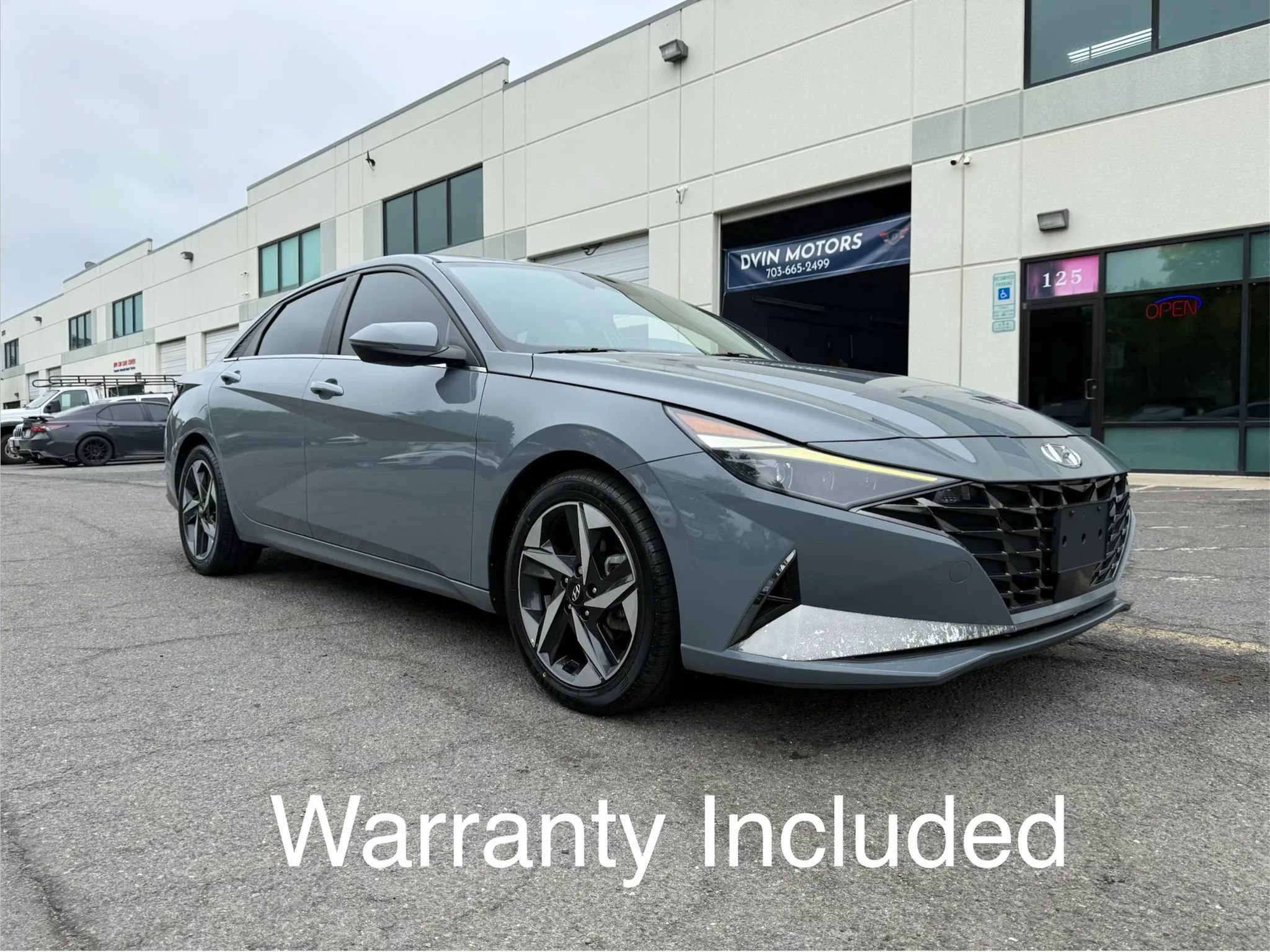 Used 2021 Hyundai Elantra Limited w/ Cargo Package FWD image 1