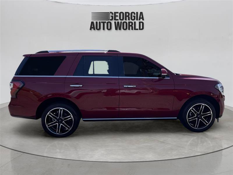 Used 2020 Ford Expedition Limited w/ Special Edition Package RWD image 16