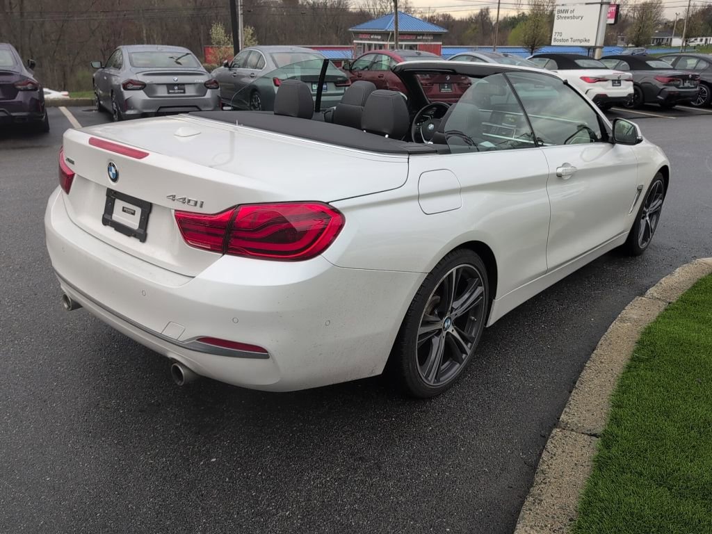 Used 2018 BMW 440i xDrive Convertible image 3