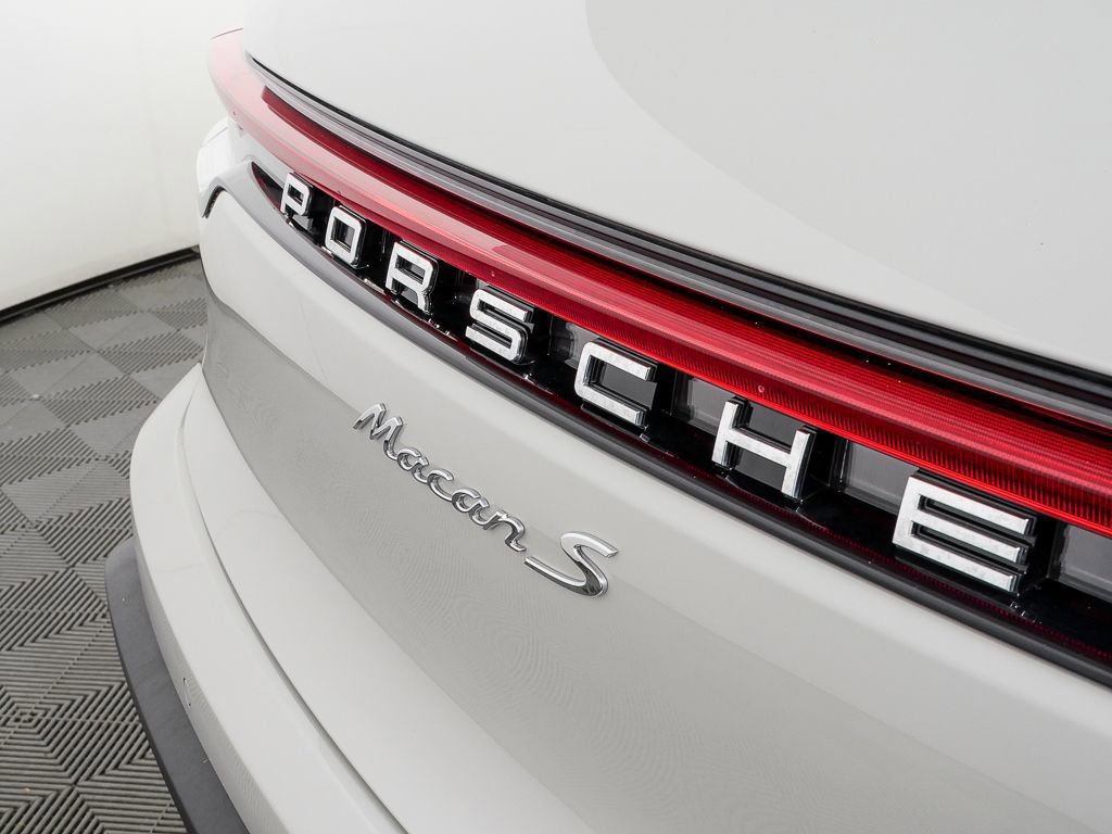 New 2026 Porsche Macan S AWD/4WD image 38