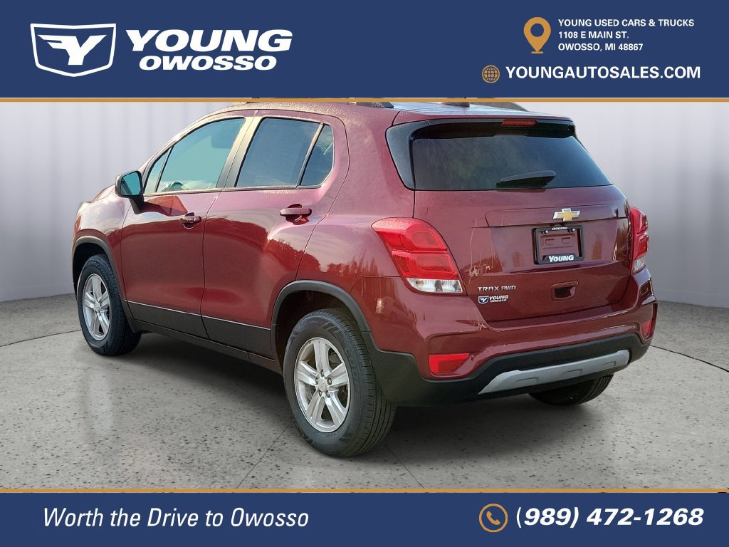 Used 2022 Chevrolet Trax LT w/ LT Convenience Package AWD/4WD image 4