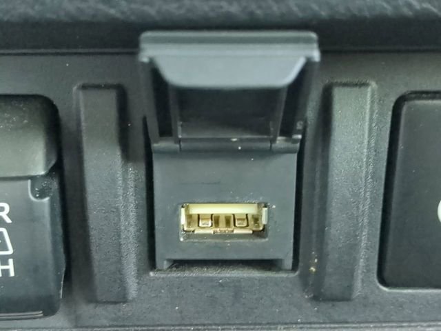 Used 2020 Toyota Tacoma TRD Off-Road w/ TRD Premium Off Road Package image 28