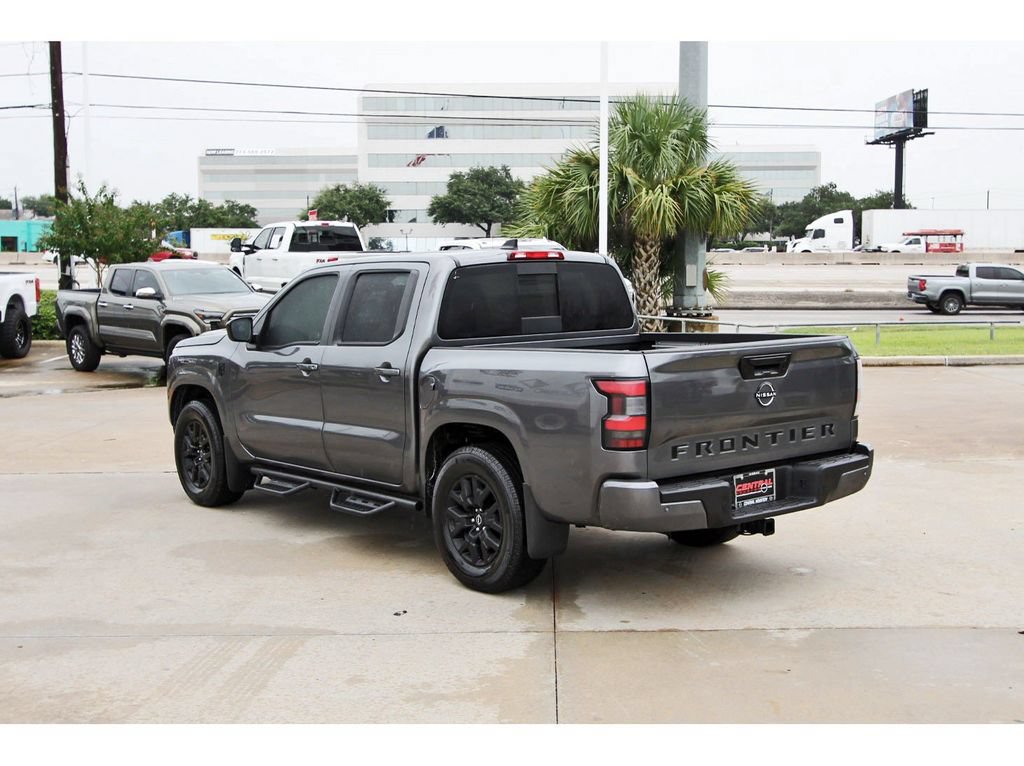 Certified 2026 Nissan Frontier SV w/ SV Convenience Package RWD image 3