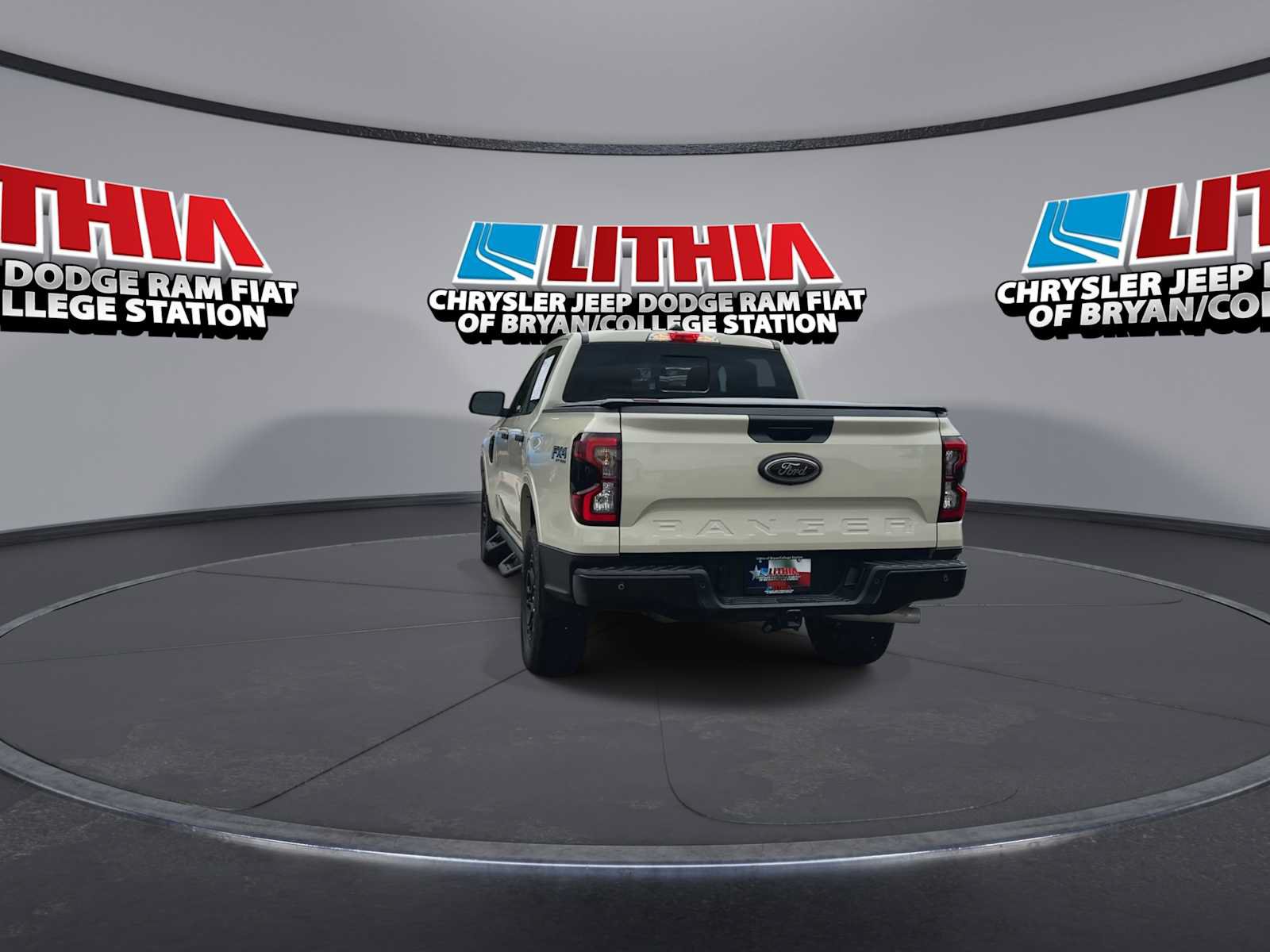 Used 2025 Ford Ranger XLT w/ FX4 Off-Road Package AWD/4WD image 7