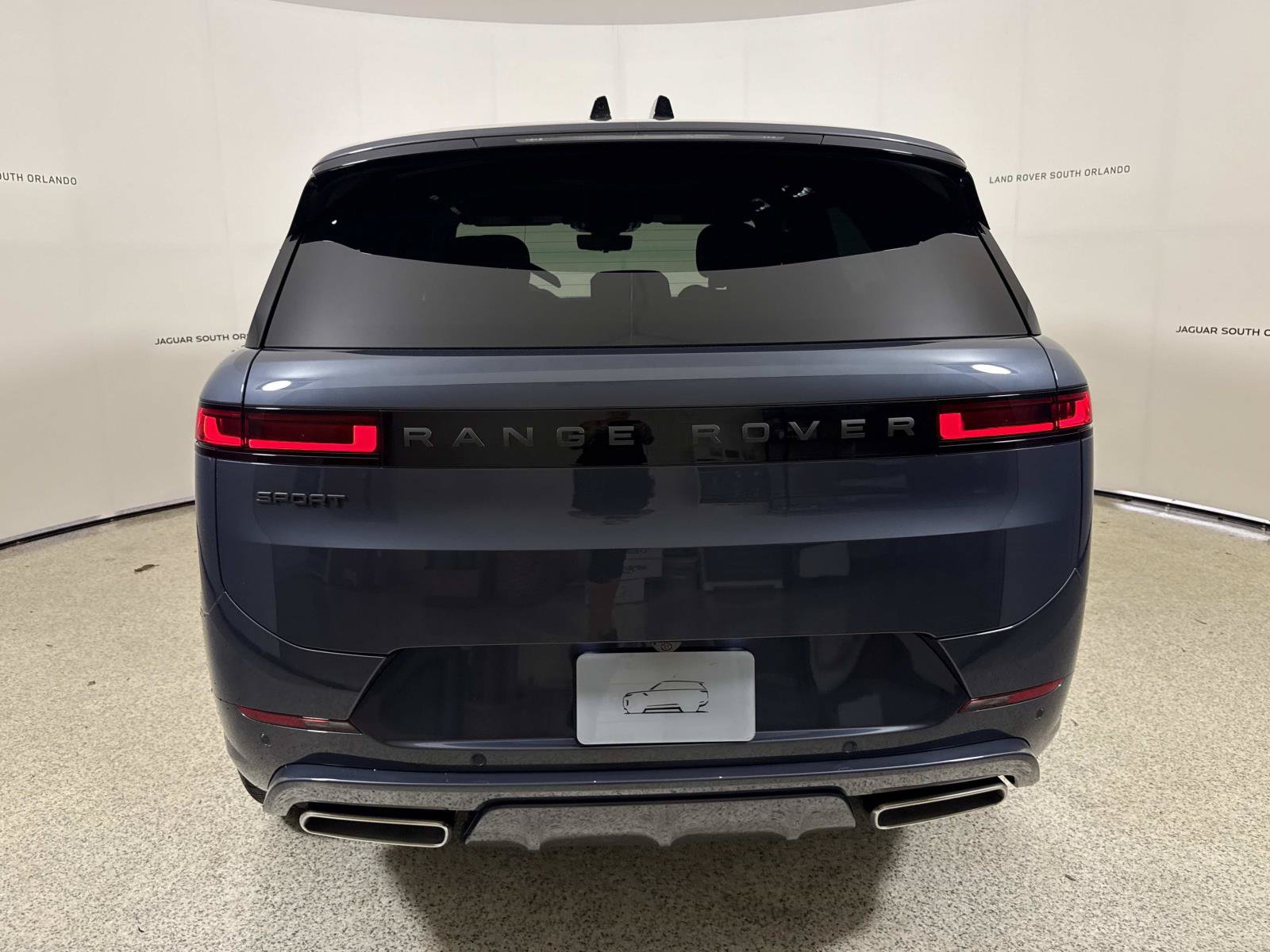 New 2026 Land Rover Range Rover Sport Dynamic SE AWD/4WD image 5