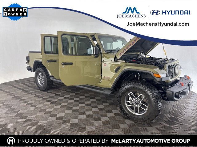 Used 2025 Jeep Gladiator Mojave image 13