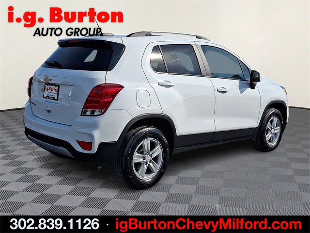 Certified 2022 Chevrolet Trax LT w/ LT Convenience Package image 6