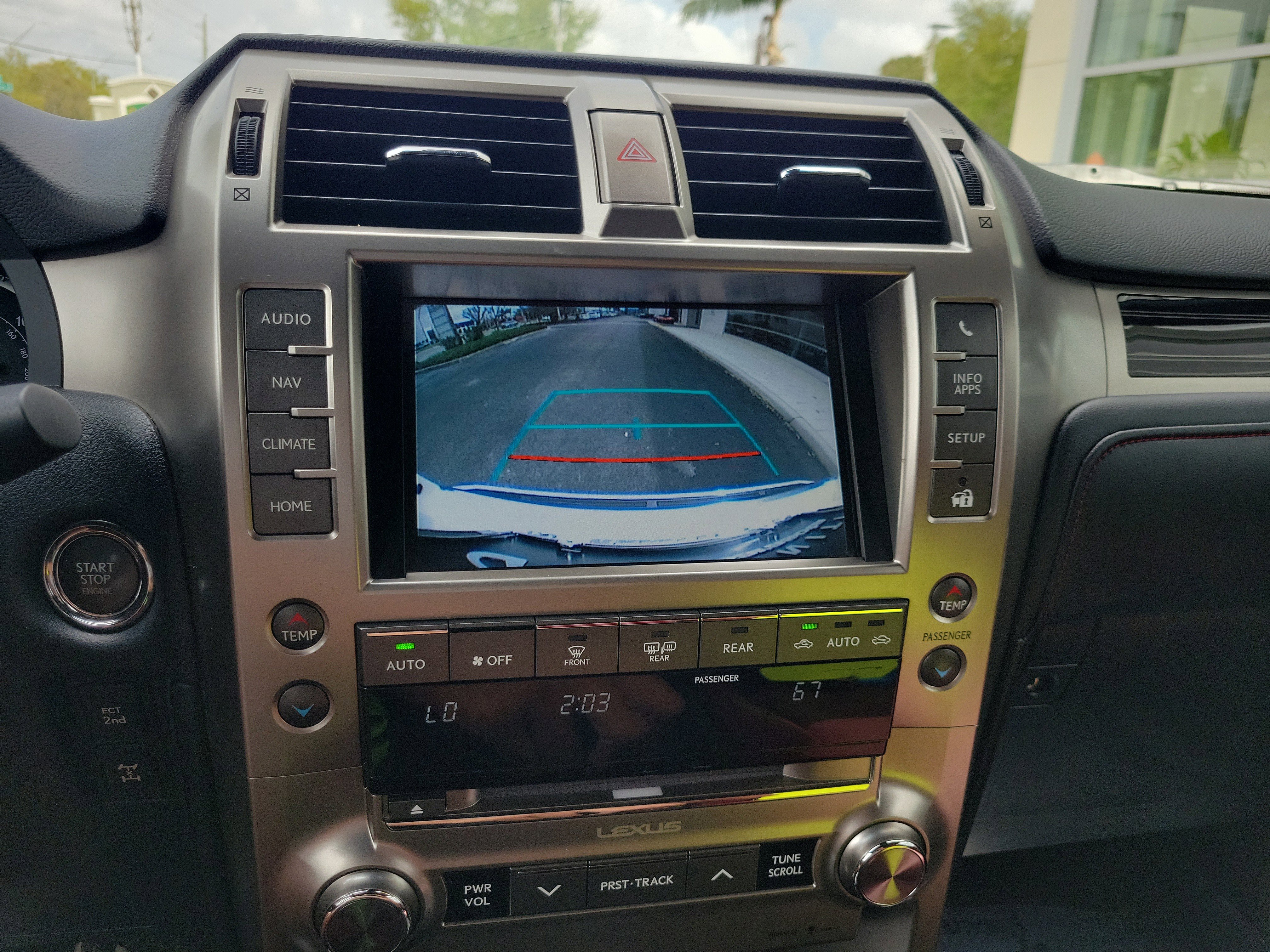 Used 2021 Lexus GX 460 Premium w/ Premium Package image 25