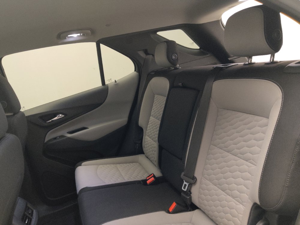 Used 2018 Chevrolet Equinox LT FWD image 18