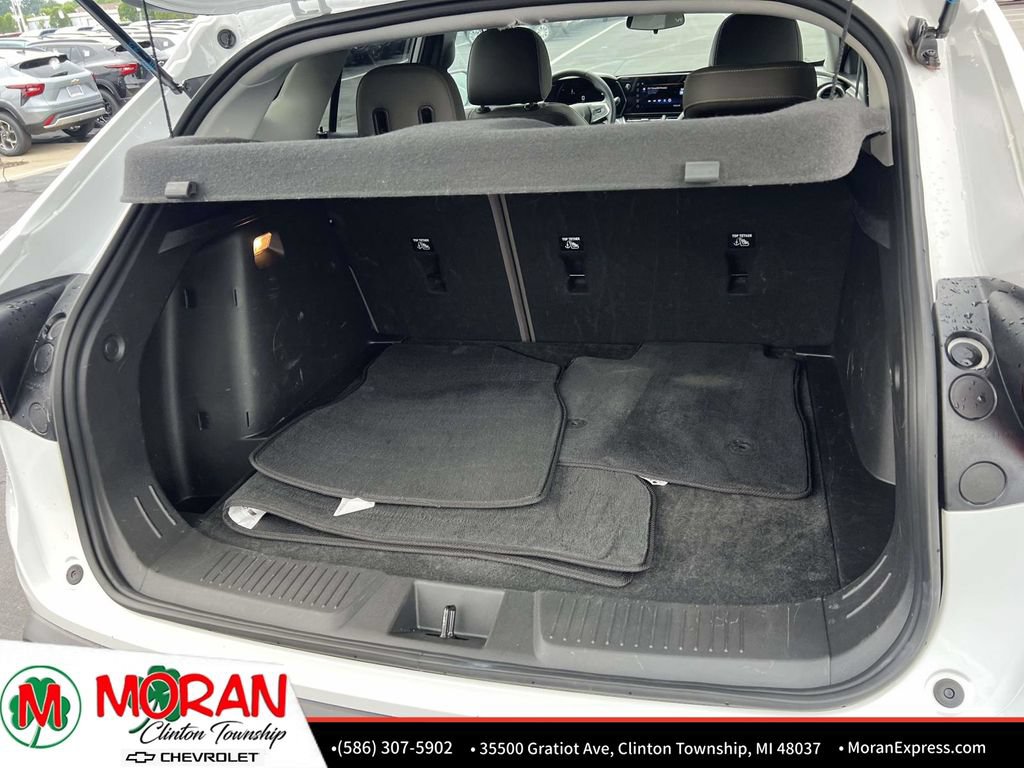 Certified 2024 Chevrolet Trax ACTIV w/ Sunroof Package FWD image 12