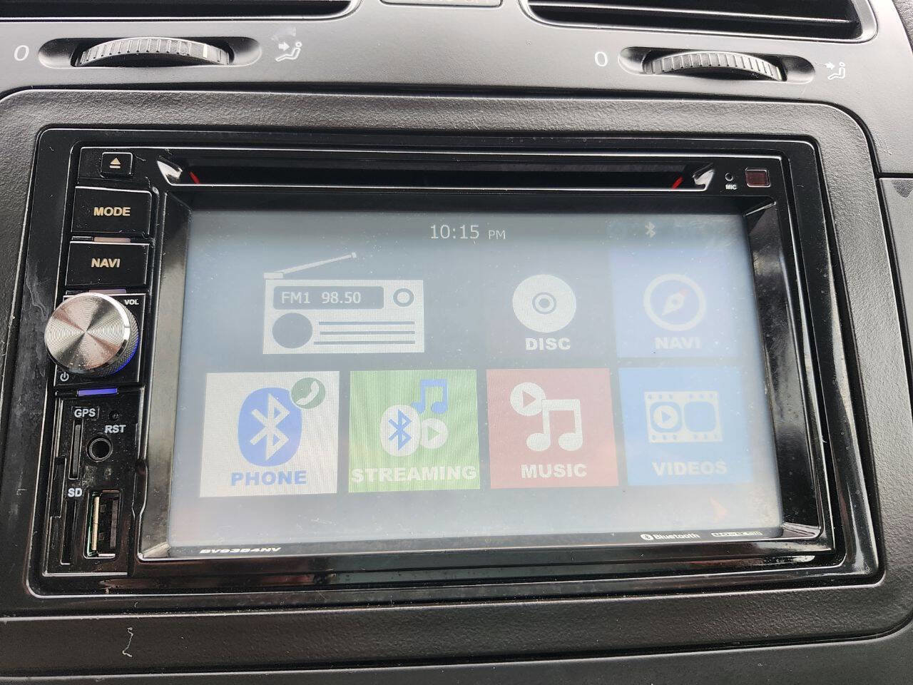 Used 2006 Volkswagen Rabbit 4-Door image 10