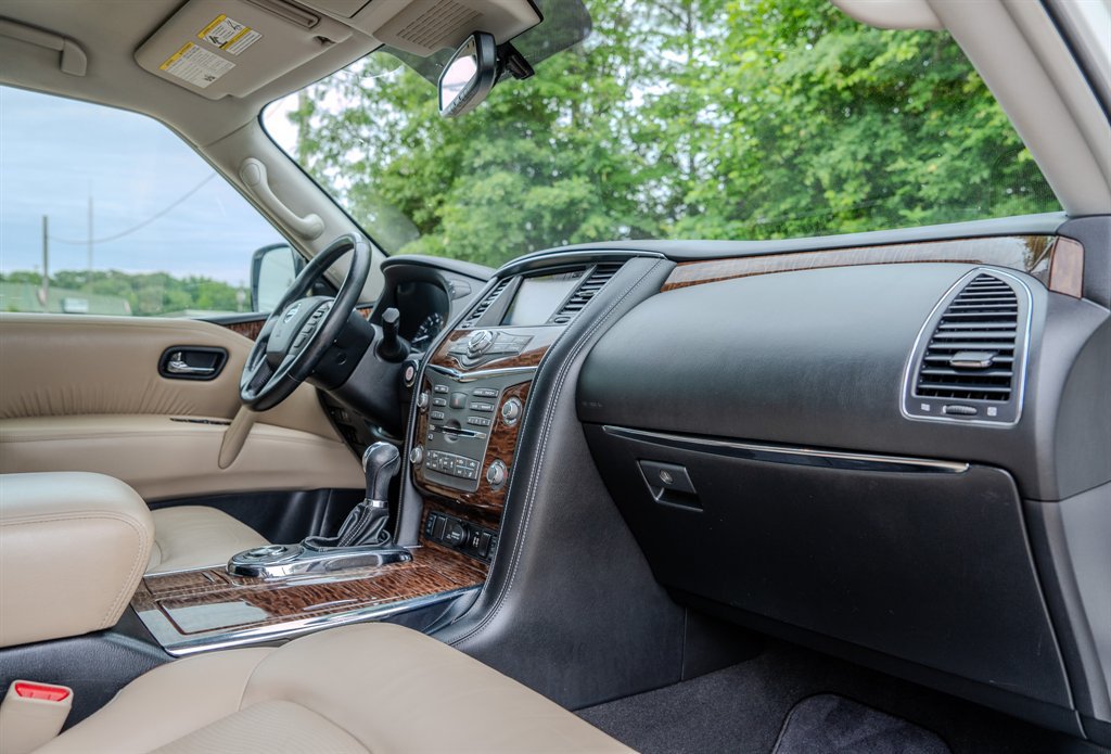 Used 2019 Nissan Armada SL w/ Premium Package RWD image 32