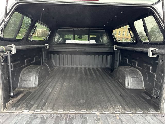 Used 2021 GMC Sierra 1500 SLT w/ Technology Package AWD/4WD image 11