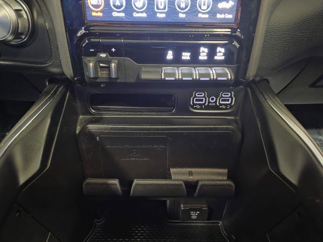 Used 2021 RAM 1500 Laramie AWD/4WD image 38
