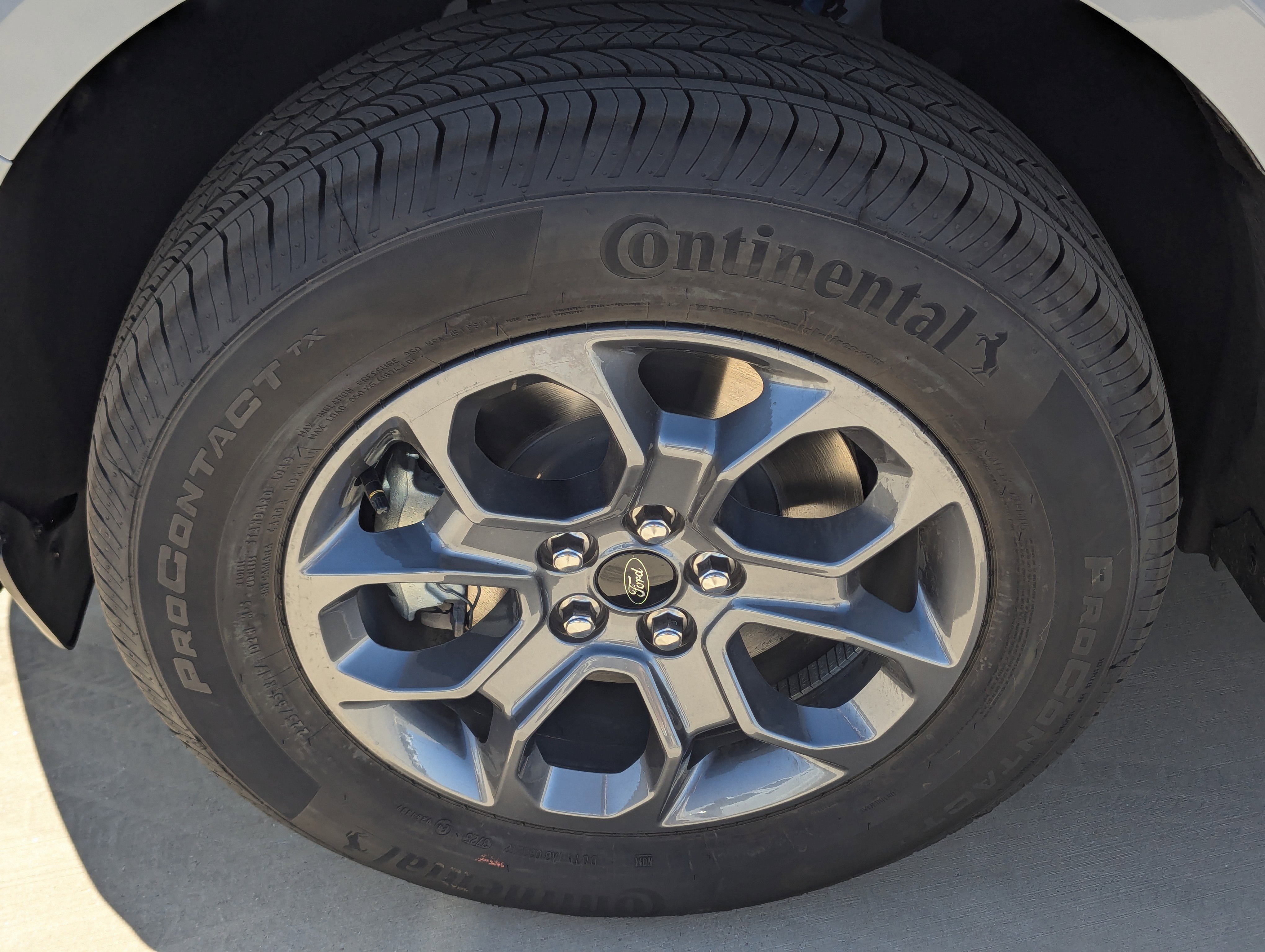 New 2025 Ford Maverick XLT w/ XLT Luxury Package image 7