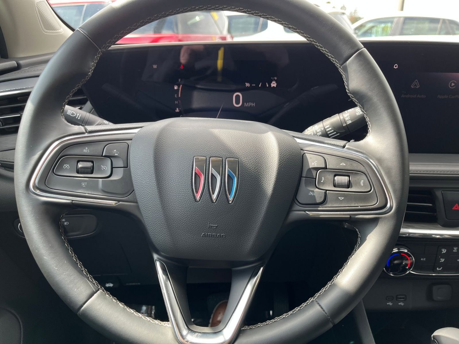 Used 2025 Buick Encore GX Preferred AWD/4WD image 29