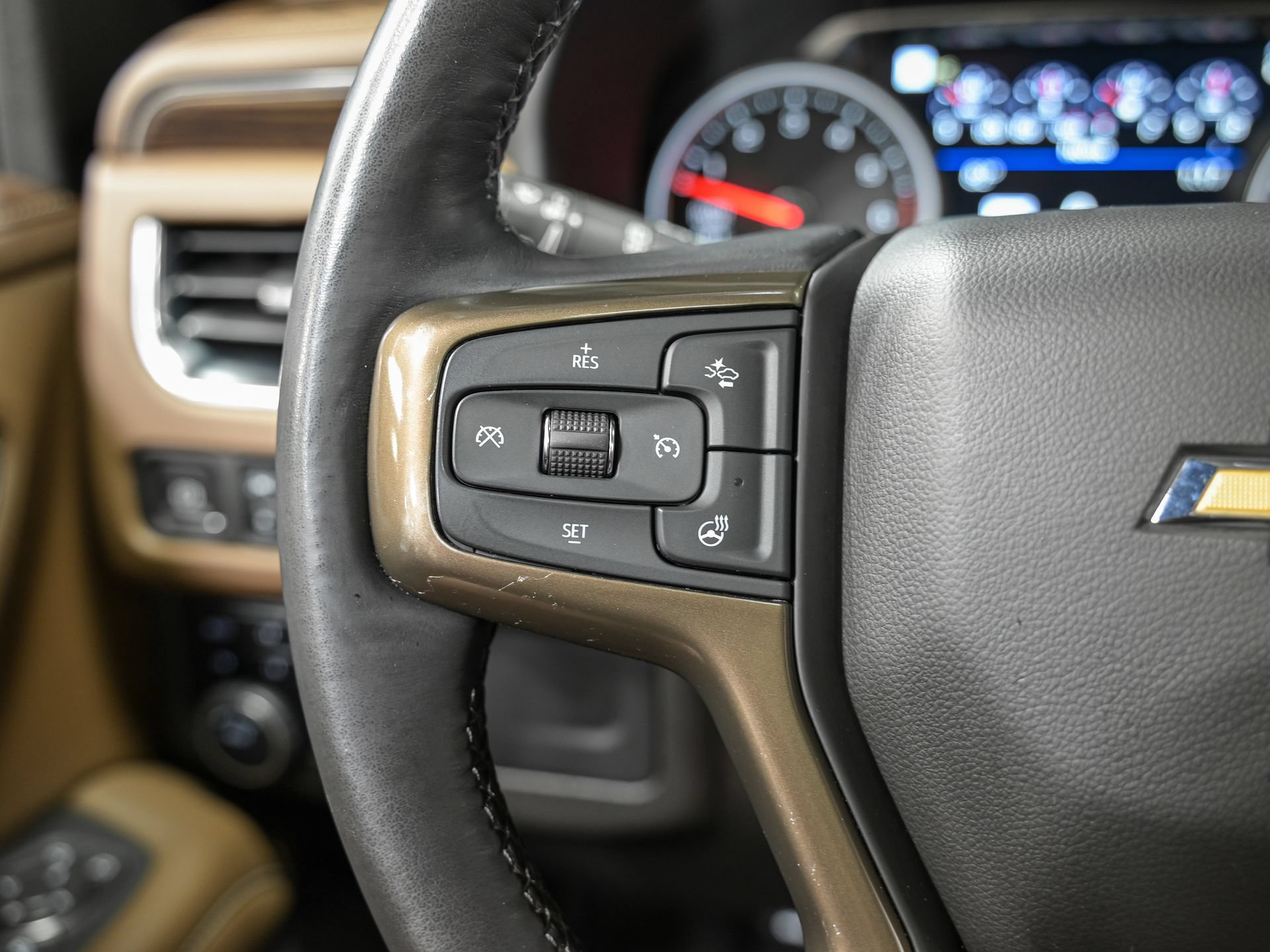 Used 2021 Chevrolet Tahoe High Country AWD/4WD image 19