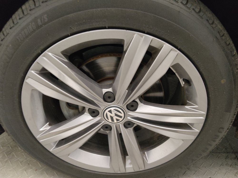Used 2019 Volkswagen Jetta R-Line w/ R-Line Cold Weather Package FWD image 31