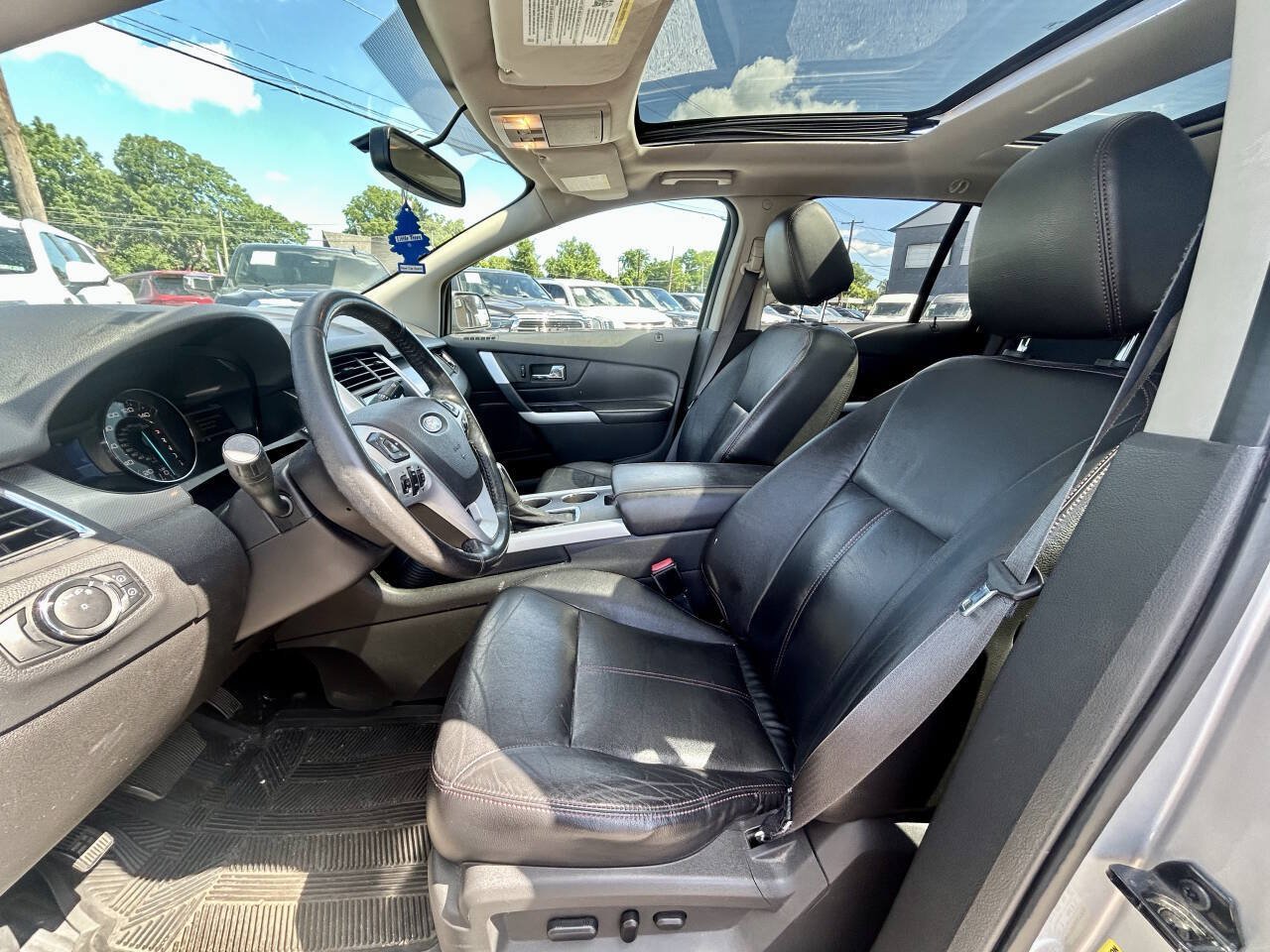 Used 2013 Ford Edge SEL FWD image 10