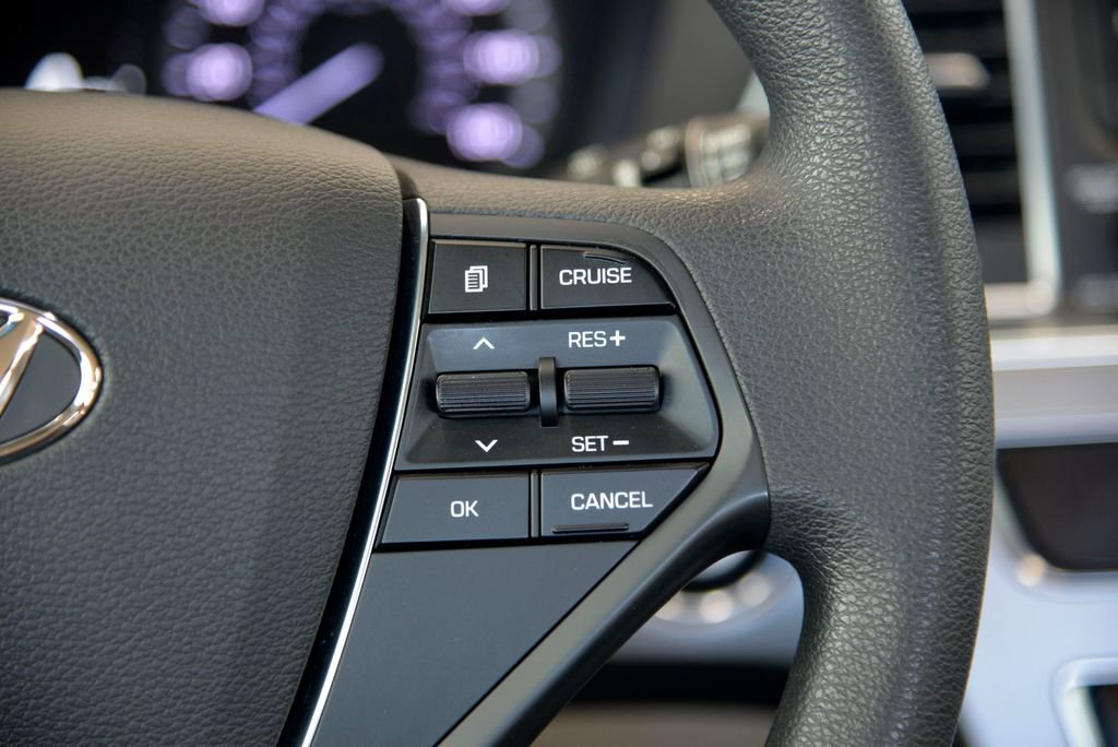Used 2016 Hyundai Sonata SE FWD image 23