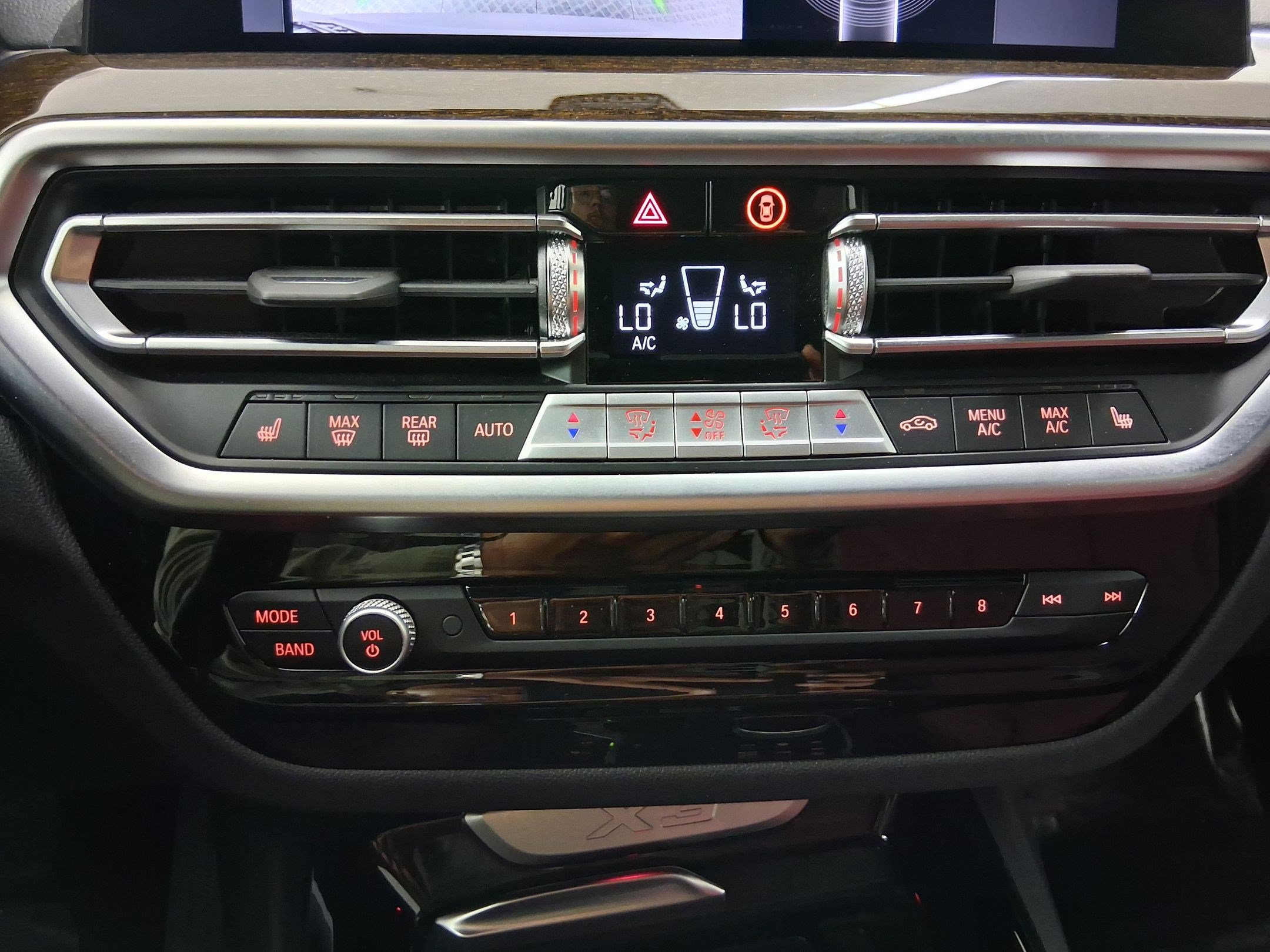 Certified 2024 BMW X3 sDrive30i w/ Convenience Package RWD image 31