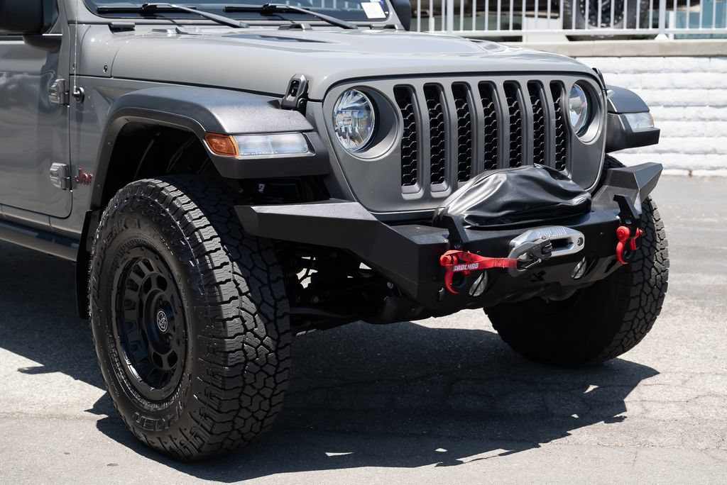 Used 2022 Jeep Gladiator Rubicon w/ Trailer Tow Package AWD/4WD image 10