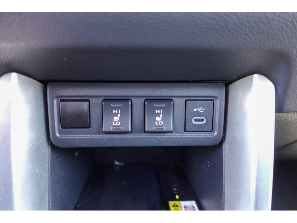 Certified 2023 Toyota Corolla Cross XLE FWD image 24