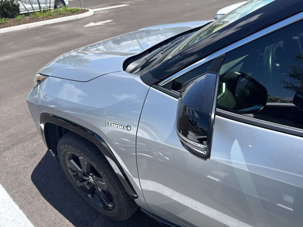 Used 2020 Toyota RAV4 XSE AWD/4WD image 8