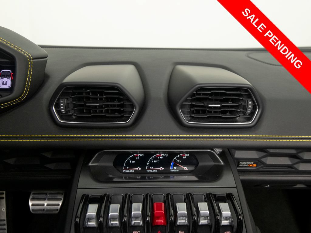 Used 2016 Lamborghini Huracan LP 610-4 AWD/4WD image 24