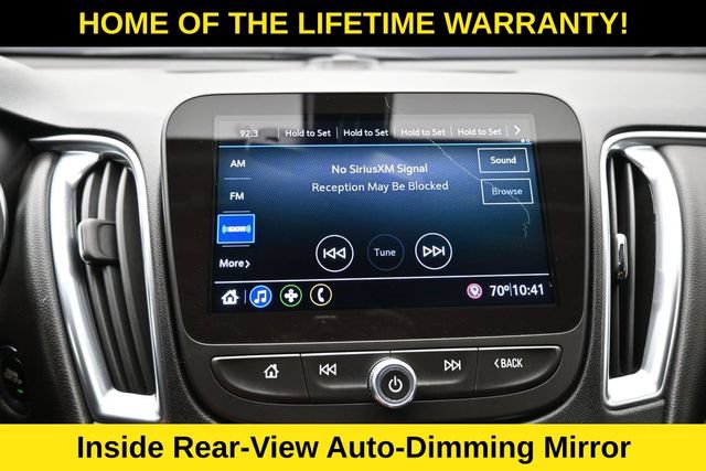 Used 2019 Chevrolet Malibu LT w/ Leather Package FWD image 23