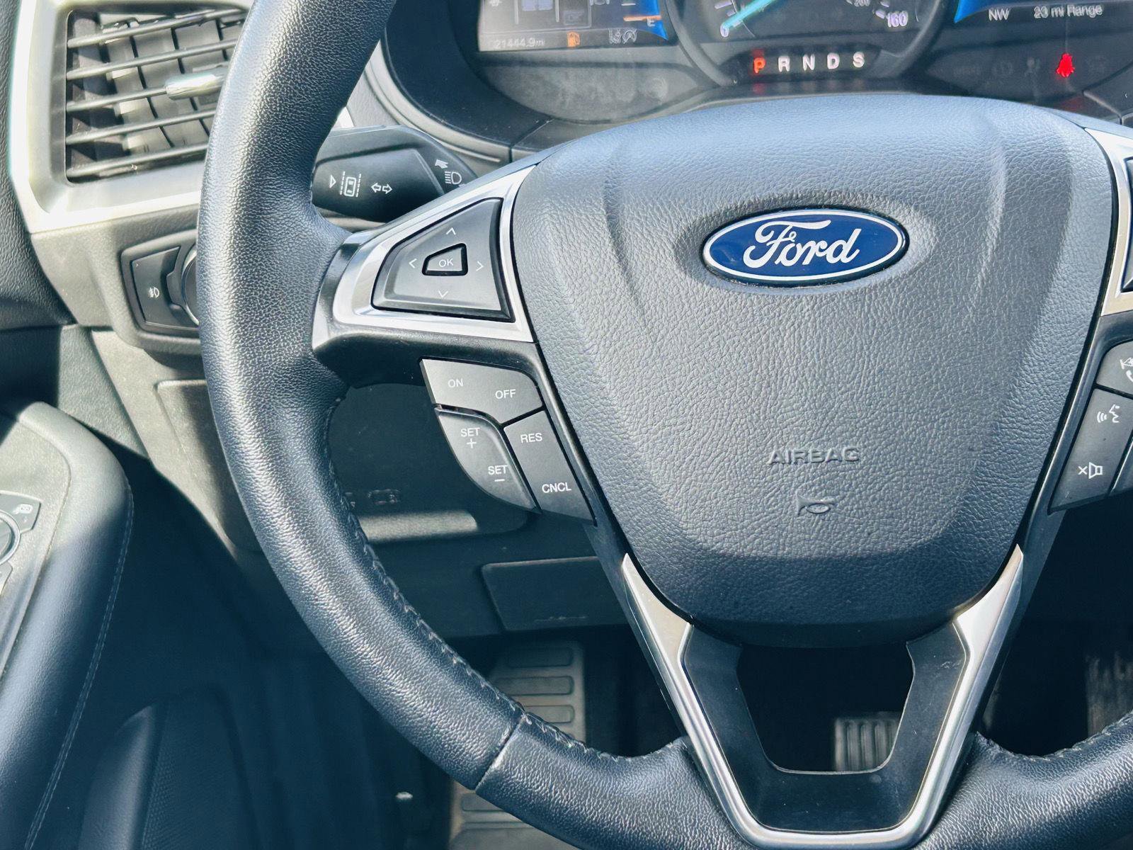 Used 2024 Ford Edge SEL w/ Convenience Package image 18