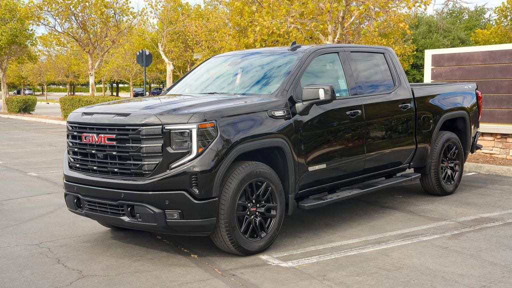 New 2026 GMC Sierra 1500 Elevation w/ Elevation Premium Package AWD/4WD image 3