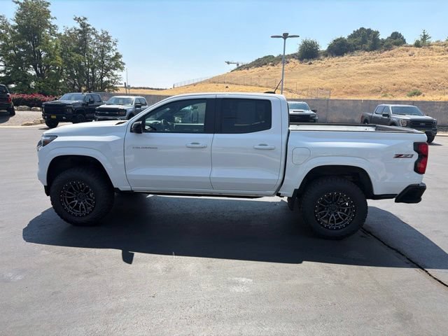 Used 2023 Chevrolet Colorado Z71 w/ Z71 Convenience Package 2 AWD/4WD image 5