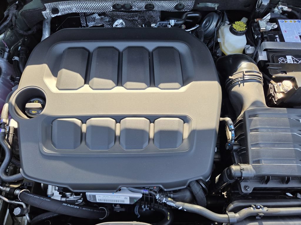 New 2026 Volkswagen Tiguan SE R-Line FWD image 27