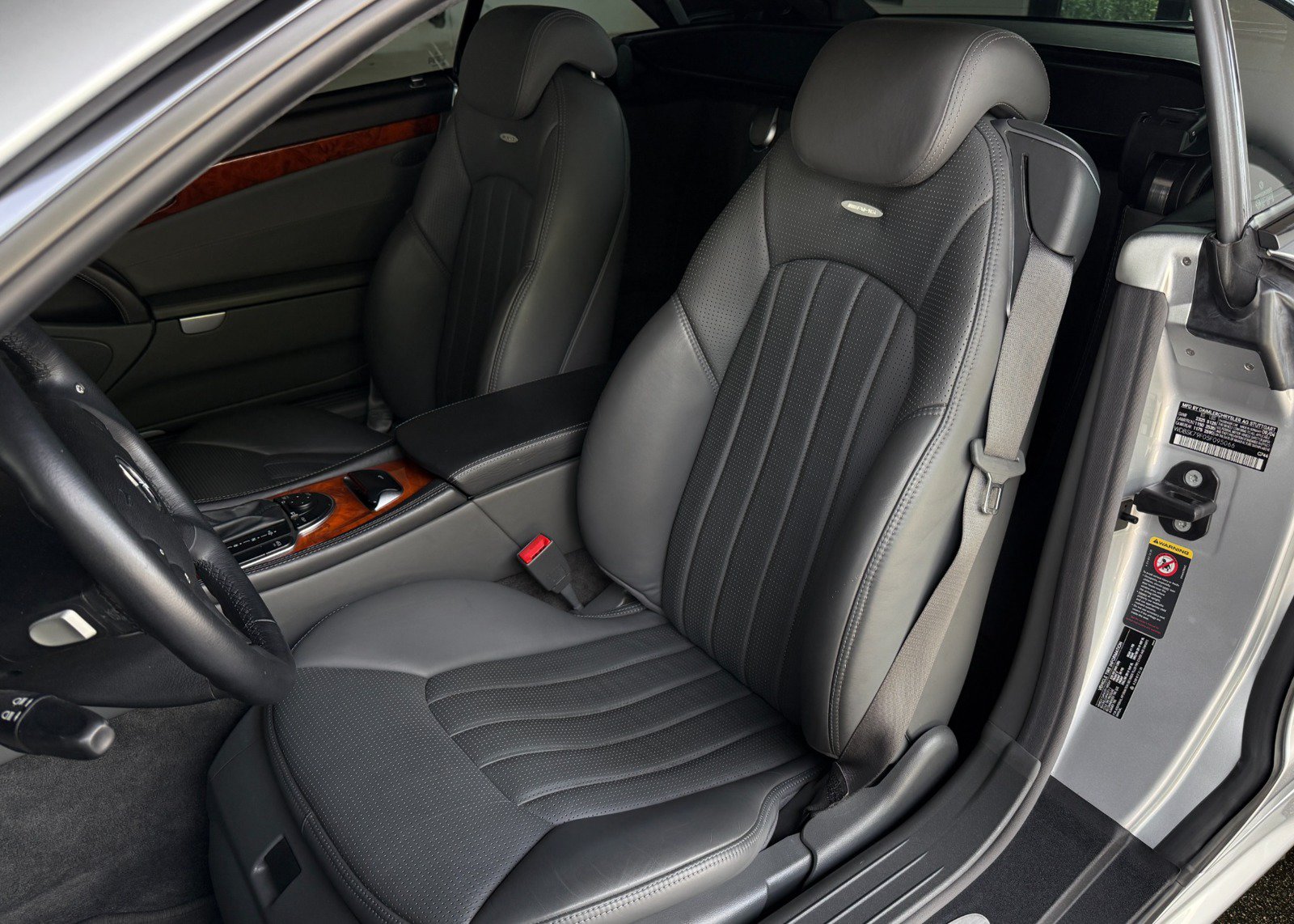Used 2005 Mercedes-Benz SL 65 AMG image 23