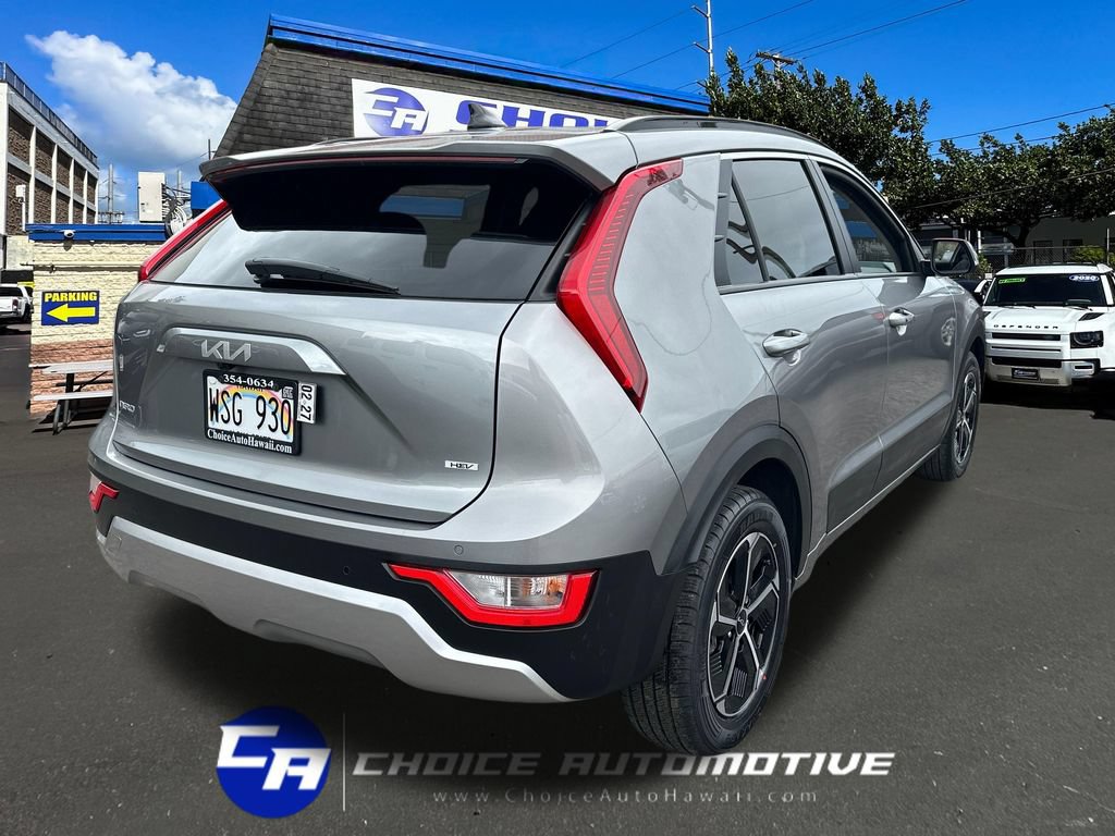 Used 2023 Kia Niro EX FWD image 8