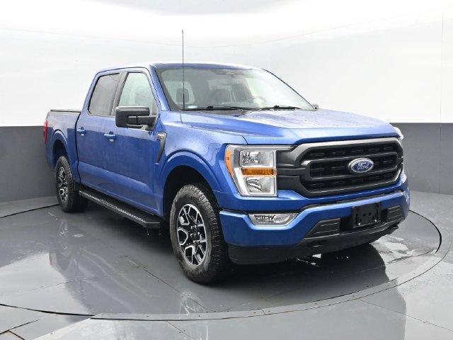 Used 2022 Ford F150 XLT w/ Equipment Group 301A Mid AWD/4WD image 3