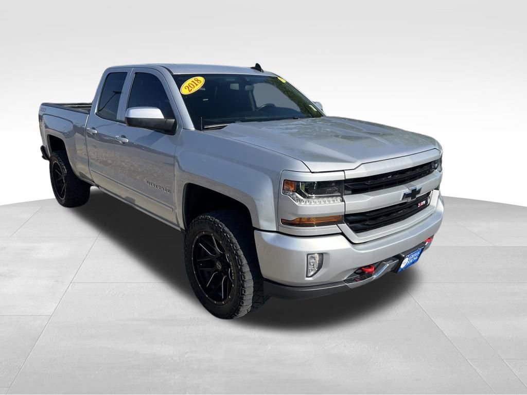 Used 2018 Chevrolet Silverado 1500 LT w/ All Star Edition AWD/4WD image 8