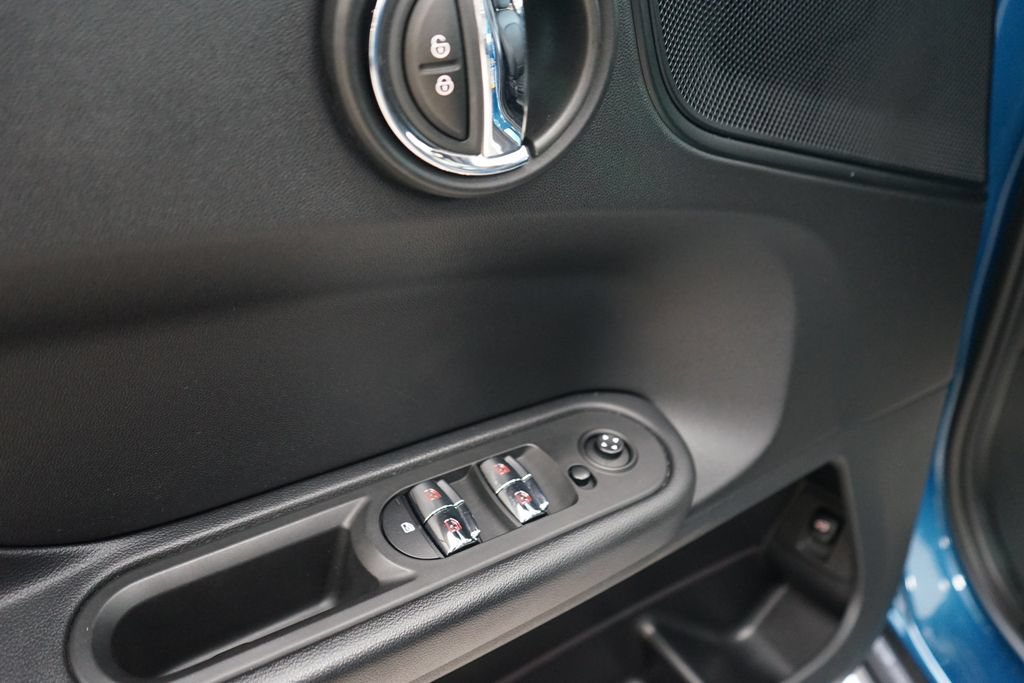 Used 2022 MINI Cooper Countryman ALL4 AWD/4WD image 24