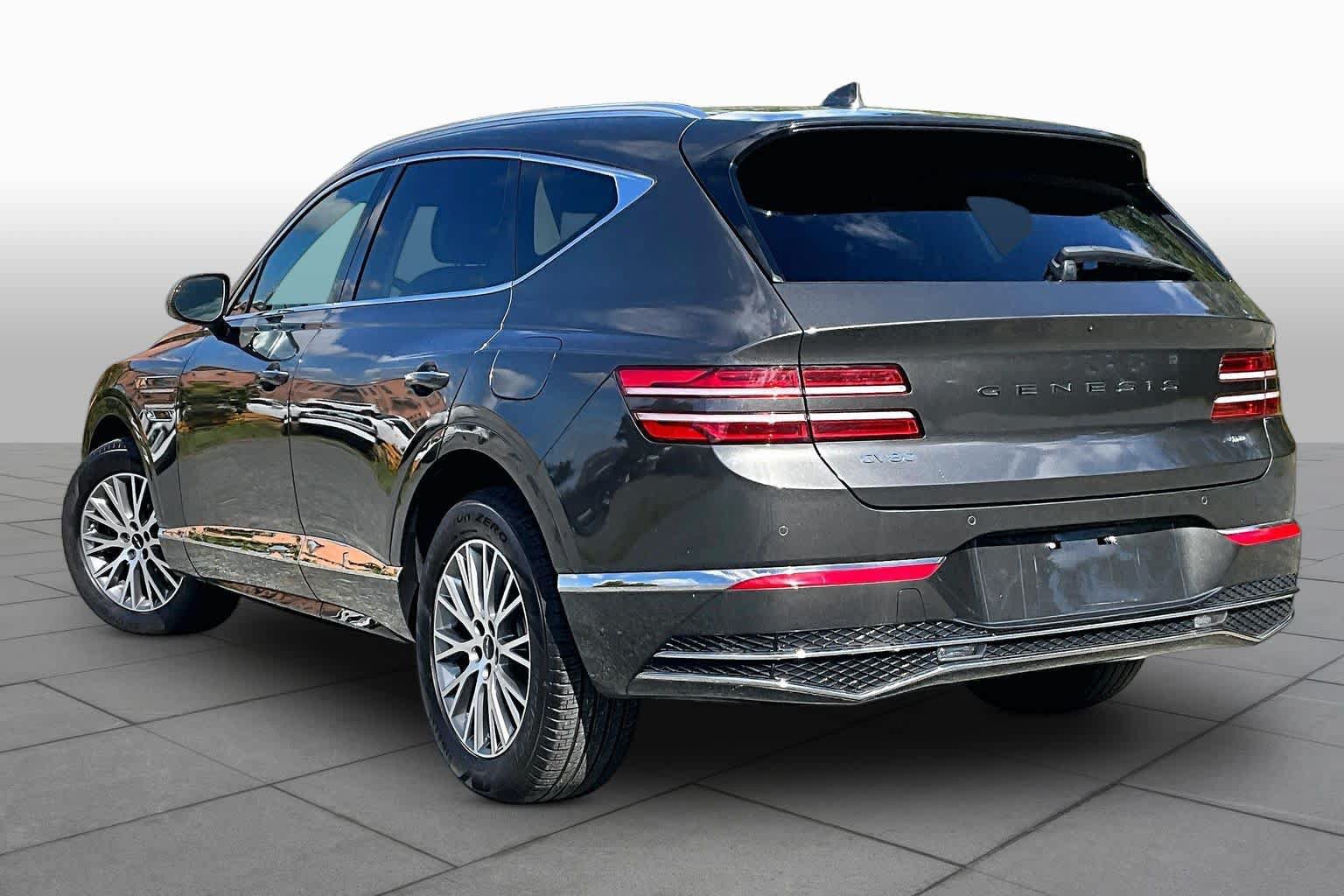 Used 2025 Genesis GV80 2.5T Standard AWD/4WD image 12